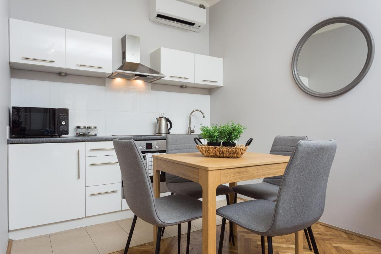 Barbican House Apartments Krakow Ngoại thất bức ảnh